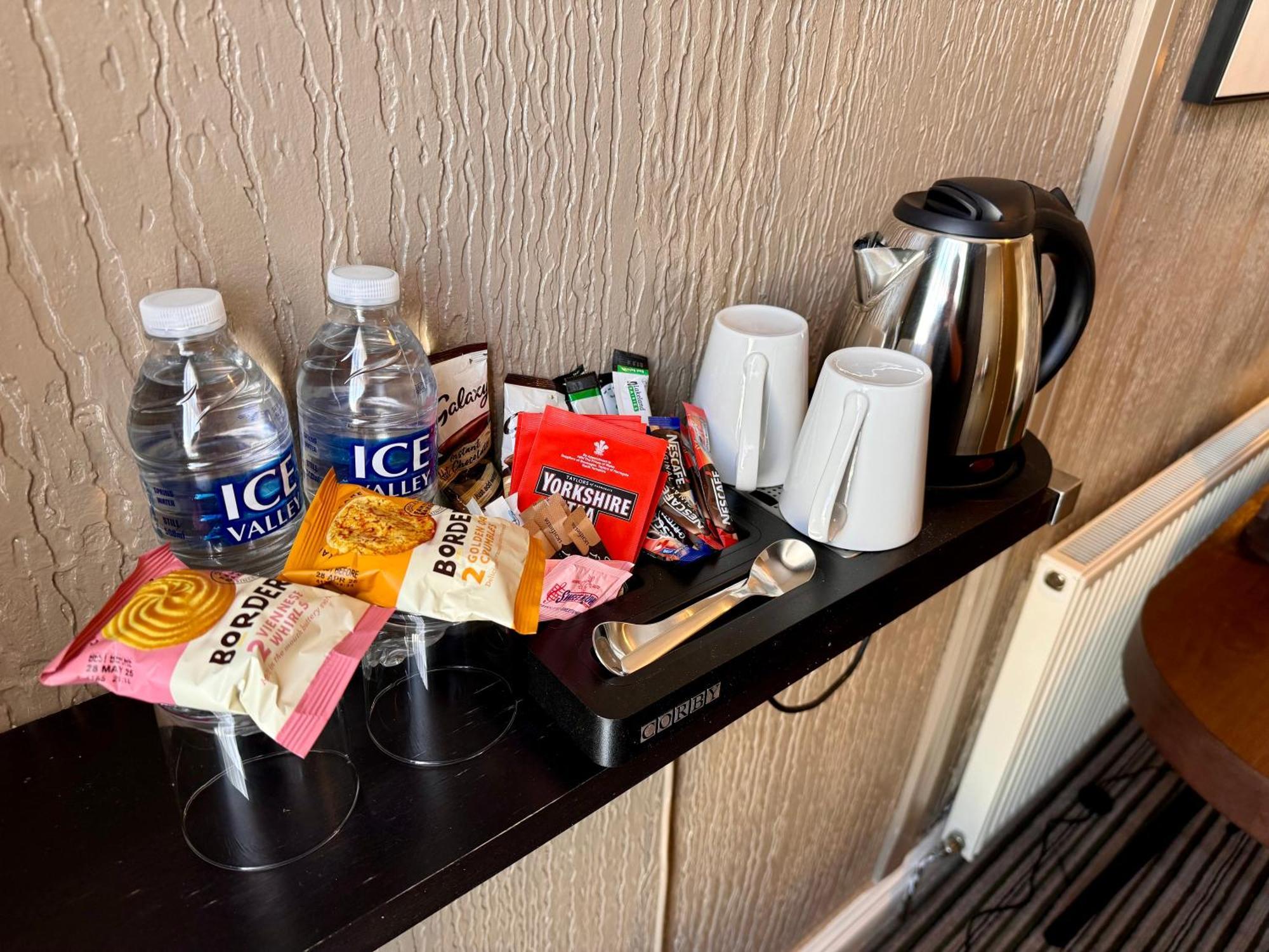 Delovely Hotel 黑潭 外观 照片