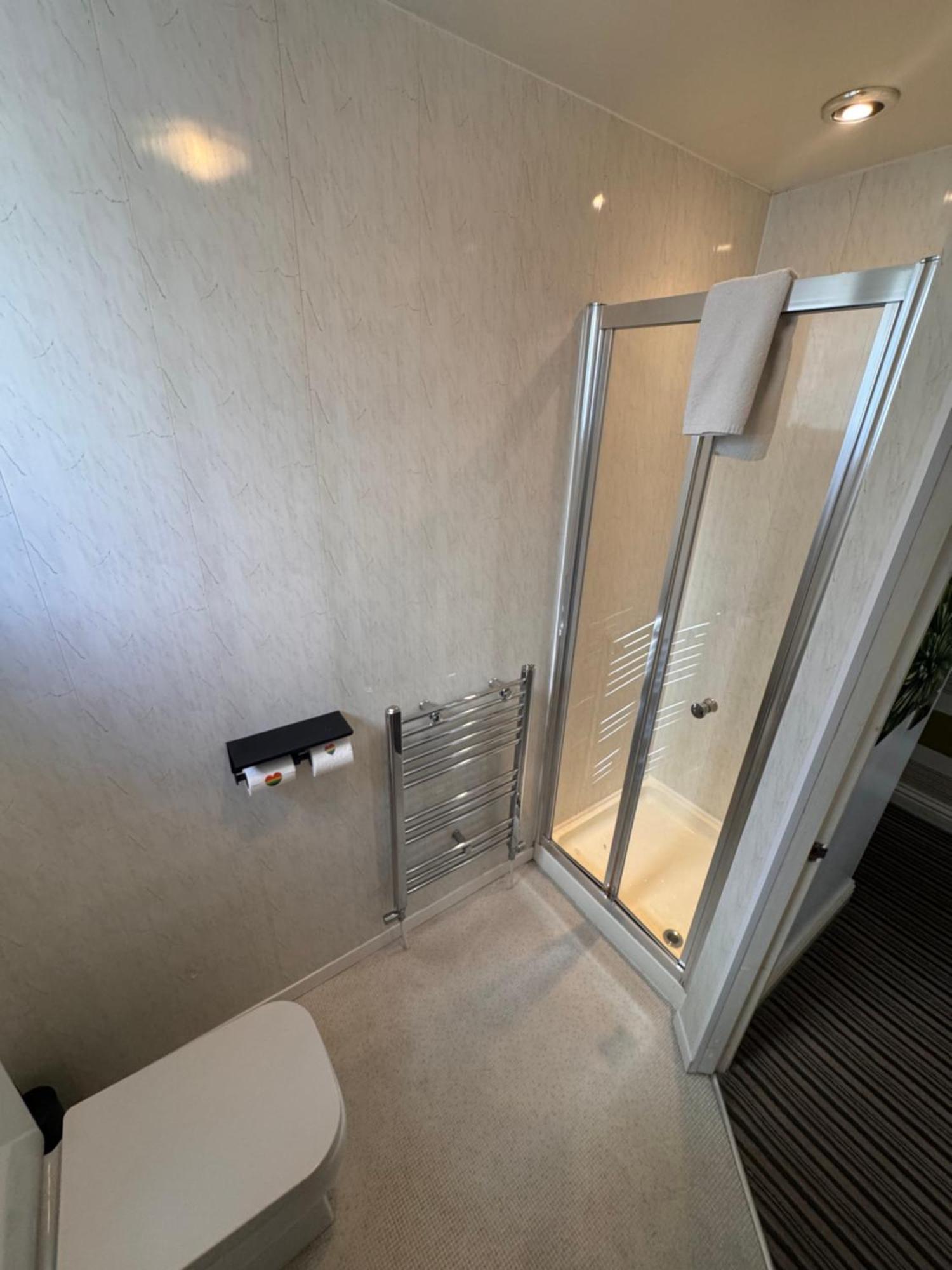 Delovely Hotel 黑潭 外观 照片